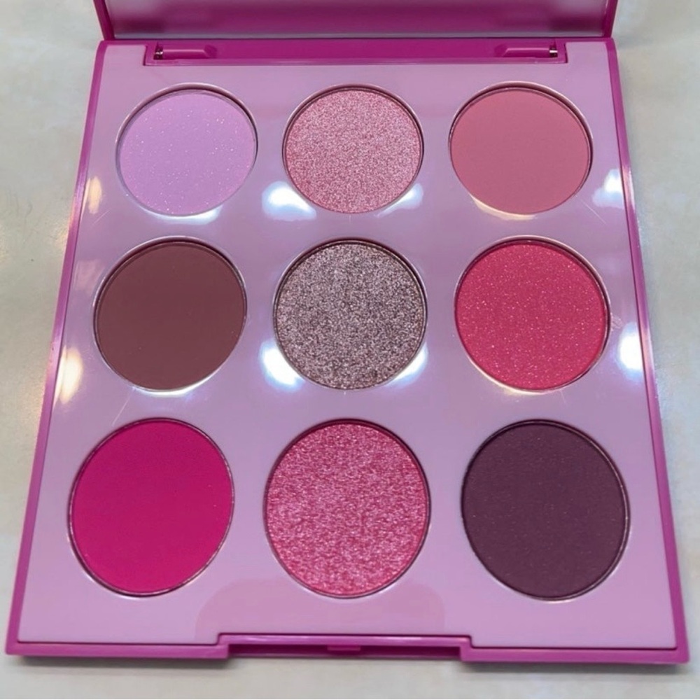 Morphe ~ ‘9B CALM ME BABY’ Artistry Eyeshadow Palette ~ Full Size ~ NIB - Picture 15 of 16
